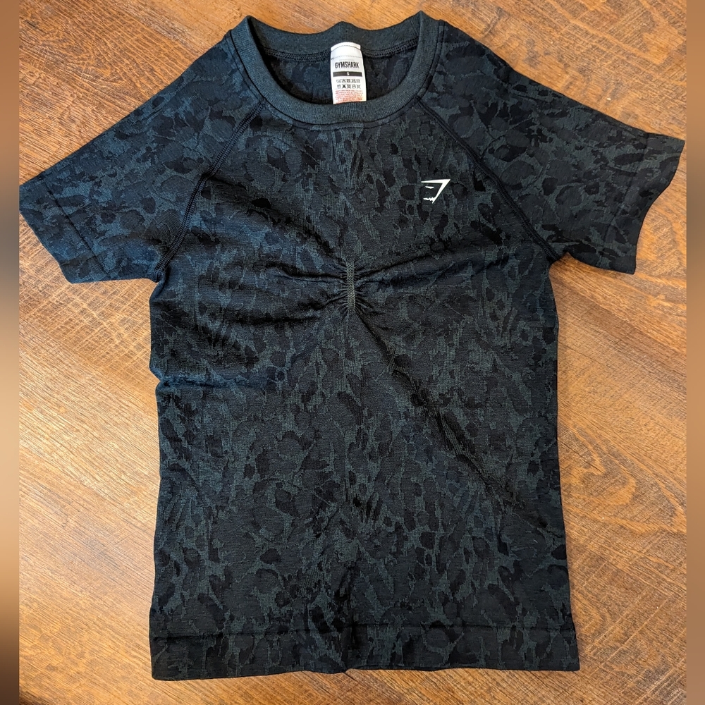 Gymshark T-shirt Black Leopard Size S